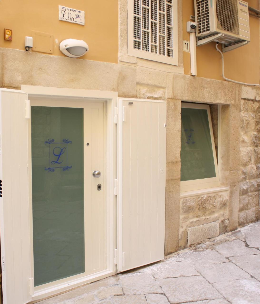 Lilla B&B Luxury Apartments Molfetta Exteriör bild